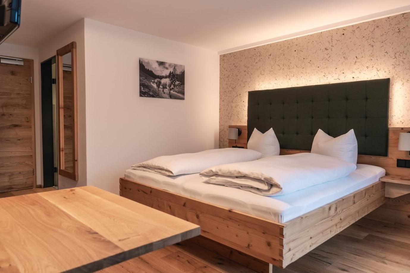 Der Baeren In Zell Hotel Eisenberg  Buitenkant foto