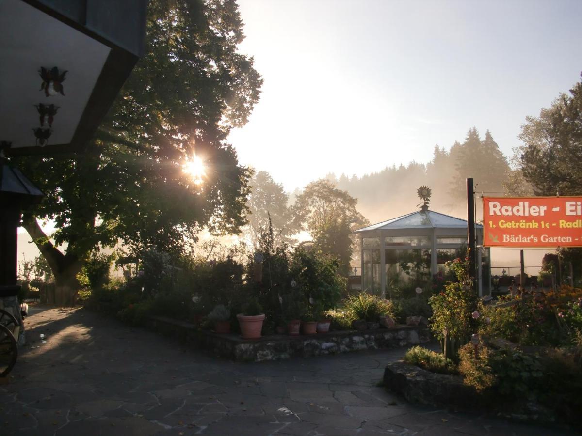 Der Baeren In Zell Hotel Eisenberg  Buitenkant foto